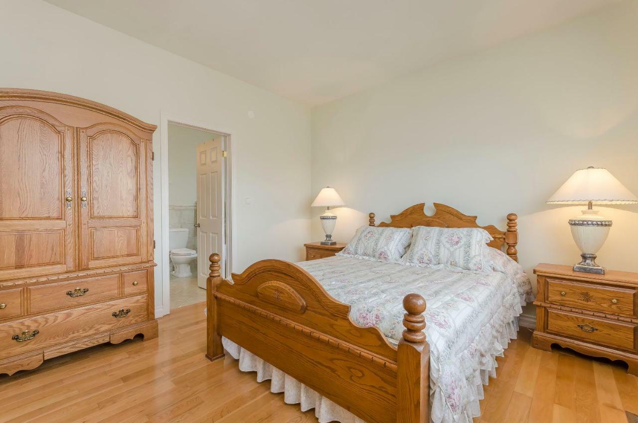 Apartment Canada Dream Vacation Srima Exterior photo